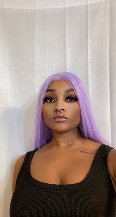 Sydnee erwachsene porno foto