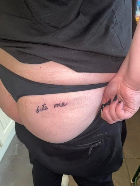 Sasha Byrne heiße galerie