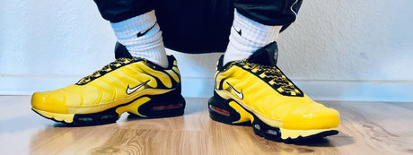 sneax berlin kunst erotische galerie