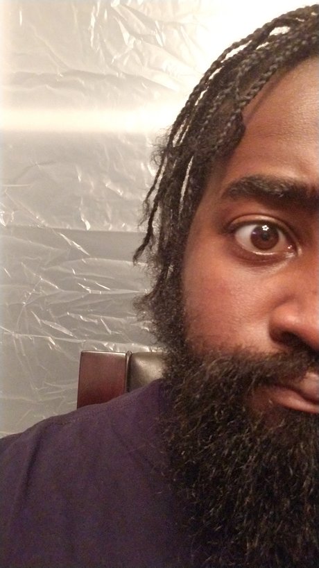 Tokendark freie nackte archiv