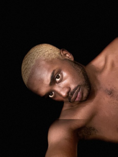 Zaddy Tee kunst heiße bilder