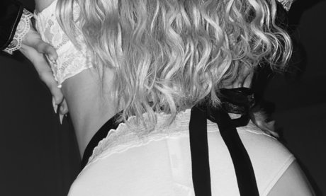 Tay Scheider hd nackt bild