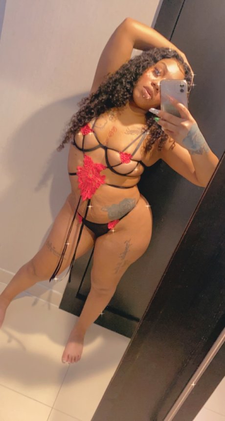 _B I G Bodyy BENZ_ sexy nette bilder
