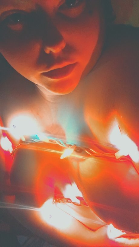 Gothgirl69 erwachsene pornographische fotos