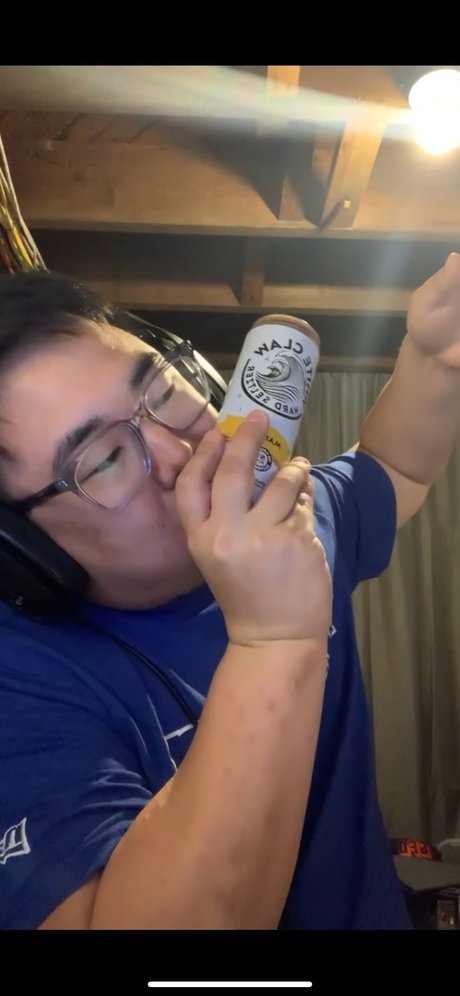 Onlycans Pete nackt schöne galerie