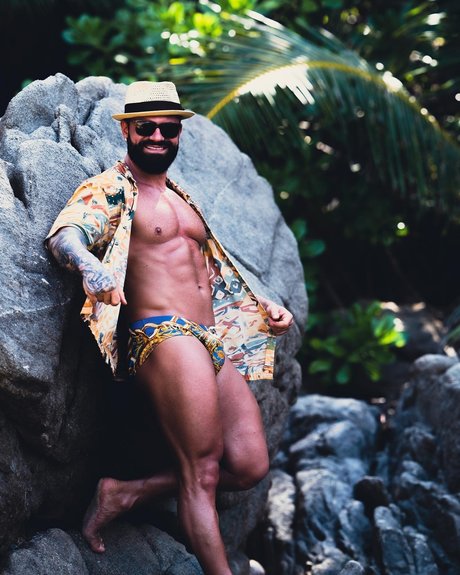 Xtream Leonard kostenlose nacktheit fotos