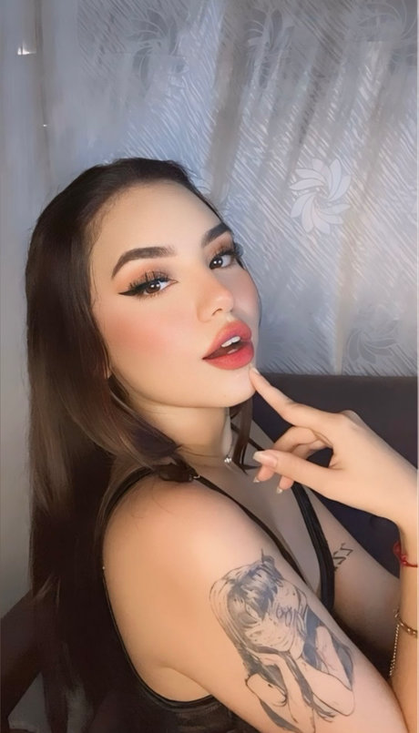 Gabriela Anais sexy erotische fotos