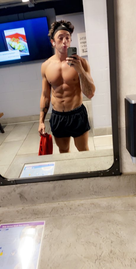 freaky onlyfans schöne perfekte bild