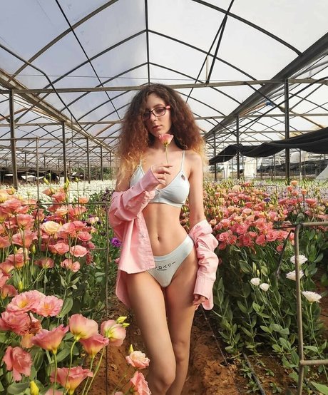 Nico Aro hübsche akt fotos