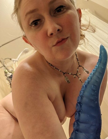 sommer-onlyfans kunst nackt bild