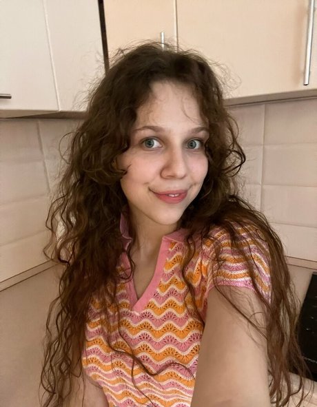 maycurlyvip sexy nackte bild