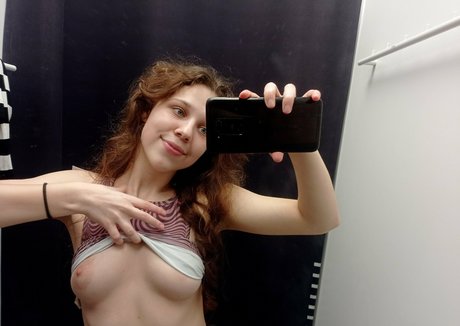 riesige shemale-onlyfans erwachsene erotische bild