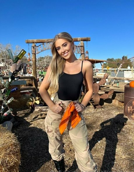 DakotaJane xxx nackt galerie