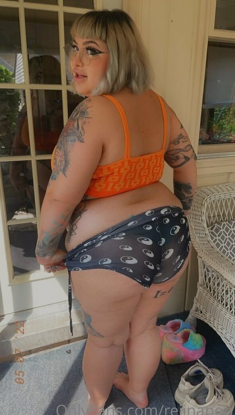 Reiinapop nackten bilder