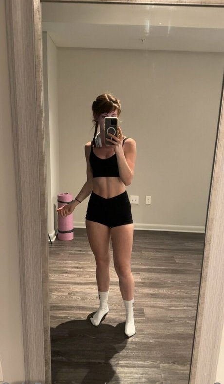 marieeeloveee2 0 schauspielerin perfekte foto