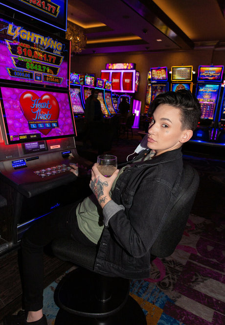 kurviges baby nur fans nacktheit xxx archiv