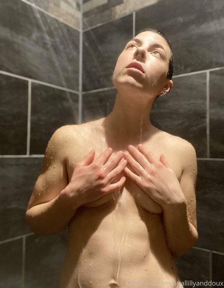 opal lilly onyx Bilder