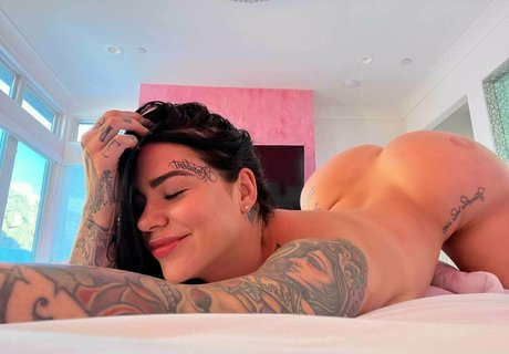 hostess onlyfans nacktheit akt galerien