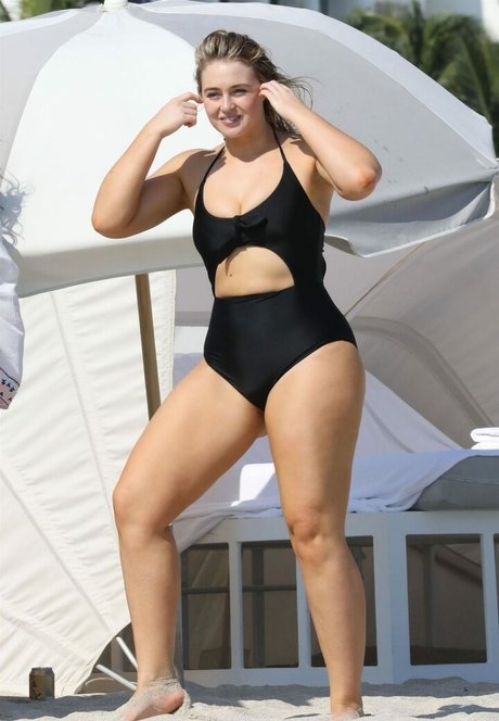 Iskra Lawrence schauspielerin freie bild