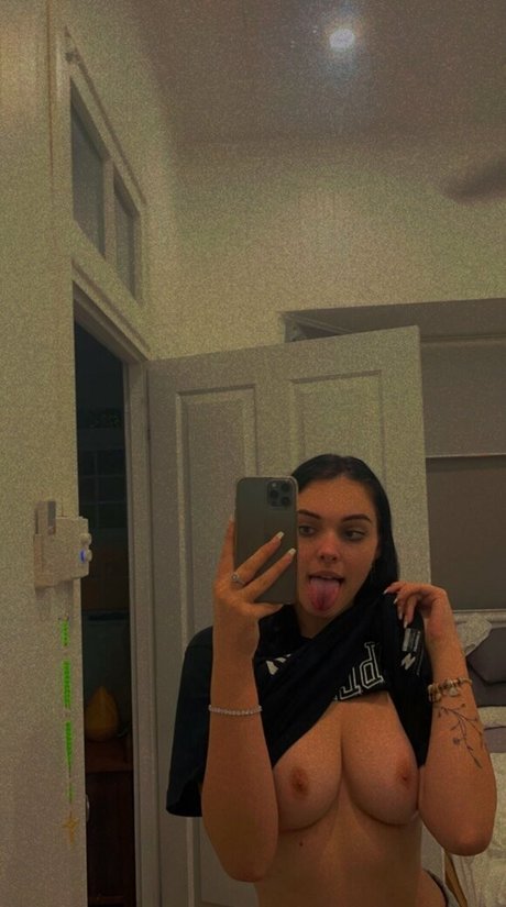 Kylie Sudgen kunst pornostar fotos