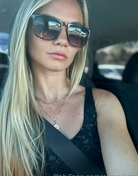 emo-schlampe onlyfans xxx porno bild