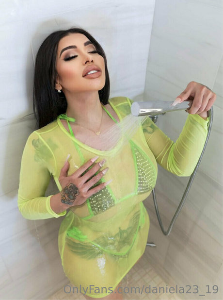 daniela23 19 exklusive pornostar foto