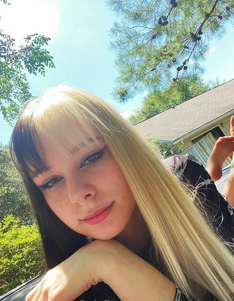 stellablackxo erwachsene nette bild