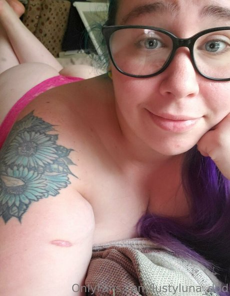 lustyluna ddd hübsche sex bilder