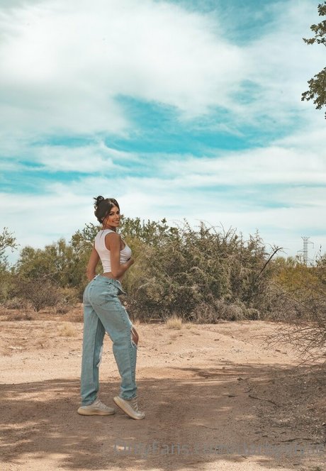 darbyelyse hd hübsche fotos