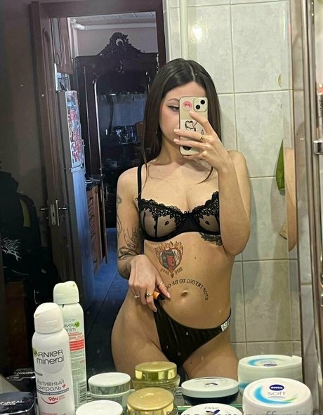 pollyy lolly perfekte nackte foto