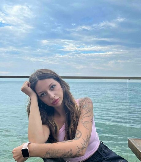 pollyy lolly schauspielerin top fotos