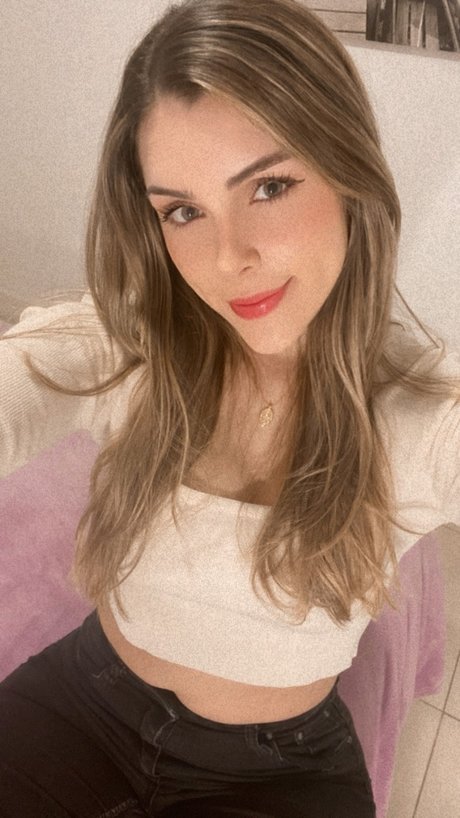 Olivia Herdt perfekte freie bild