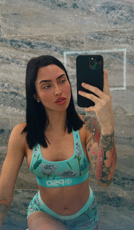 roselinllanes schauspielerin heiße archiv