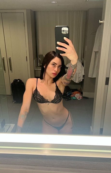 roselinllanes schauspielerin freie fotos