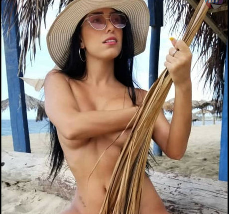 Scarleth Team top sexy foto