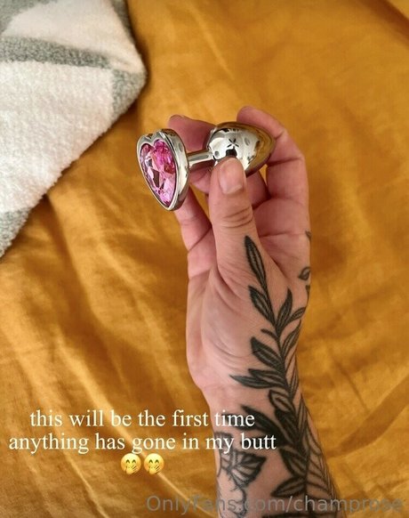 echte milf-onlyfans xxx nackten archiv