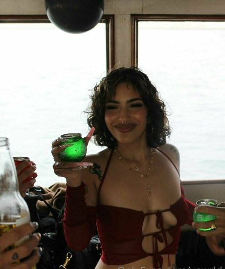 Vswrld hd nacktheit foto