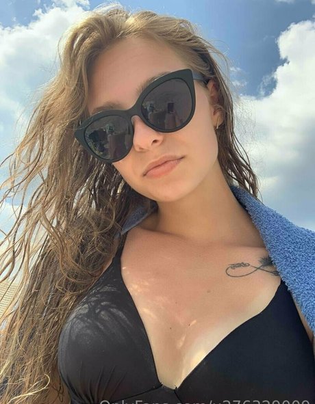 margosha18 model akt fotos