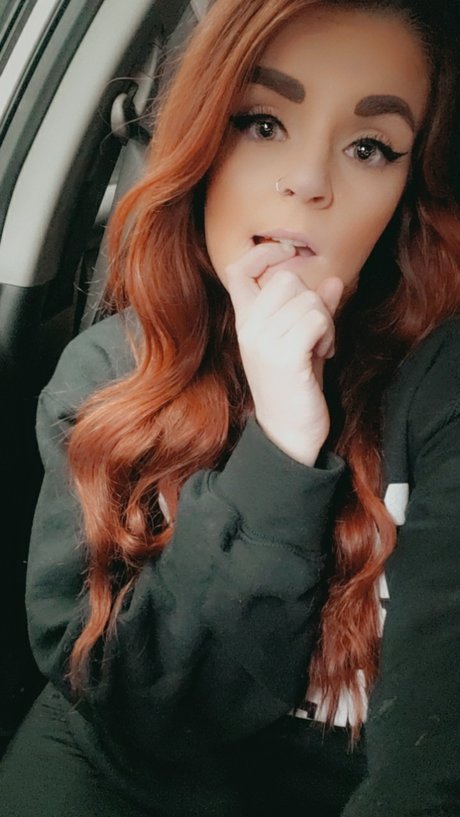 Little Red FREE ACCOUNT_ xxx fotos