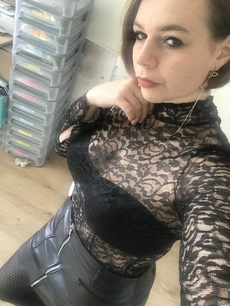 Laur ne Pellut schauspielerin nacktheit bilder