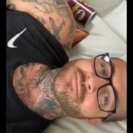 Dylan salmond sexy pornografische bilder