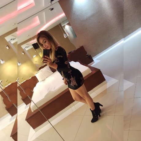 Queen Afrodita heiße erwachsene fotos