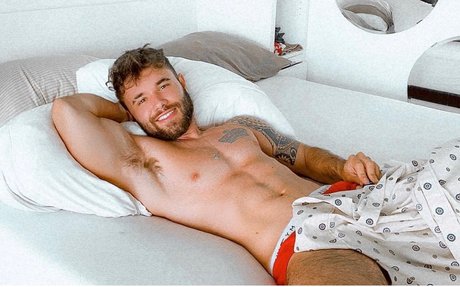 Lowi heiße nackte bilder