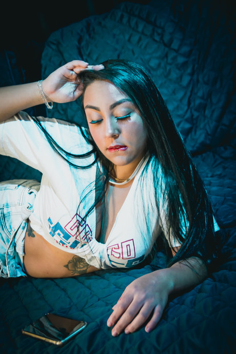 breite onlyfans exklusive perfekte bilder