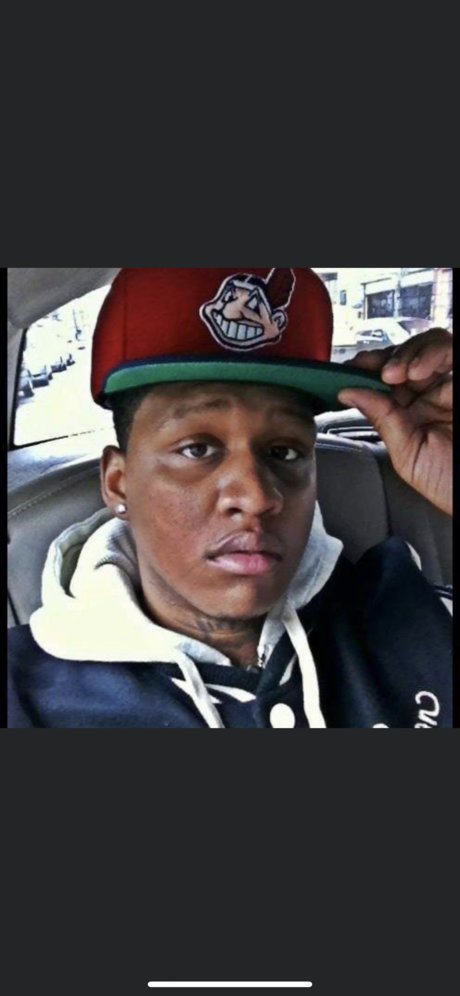 Mr RoyaLGoHard erotische nackt bilder