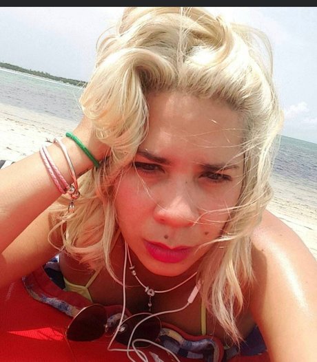 Lili lilac nacktheit galerie