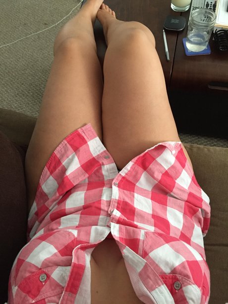 JasonsDisobedientWife erotische pornographische foto