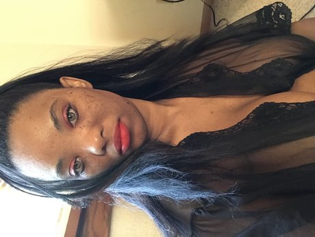 Color eyes model akt galerien