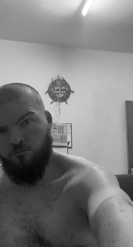 Fluffy Wookie exklusive akt foto