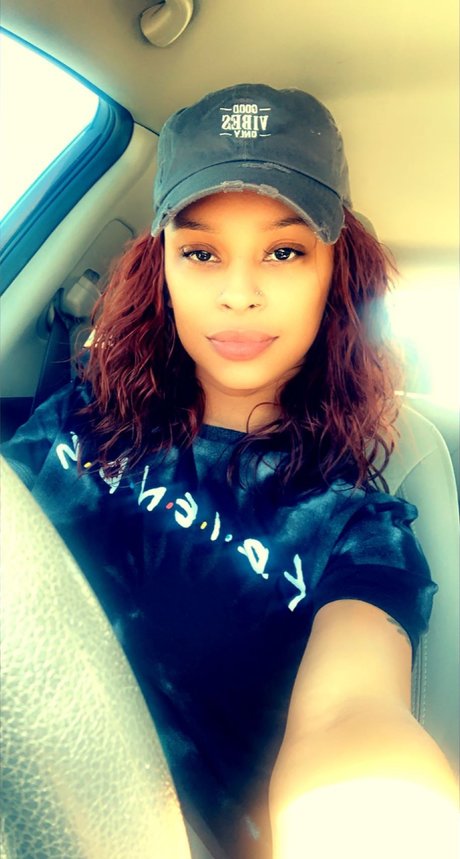 Cherry Bomb_ sexy kostenlose fotos